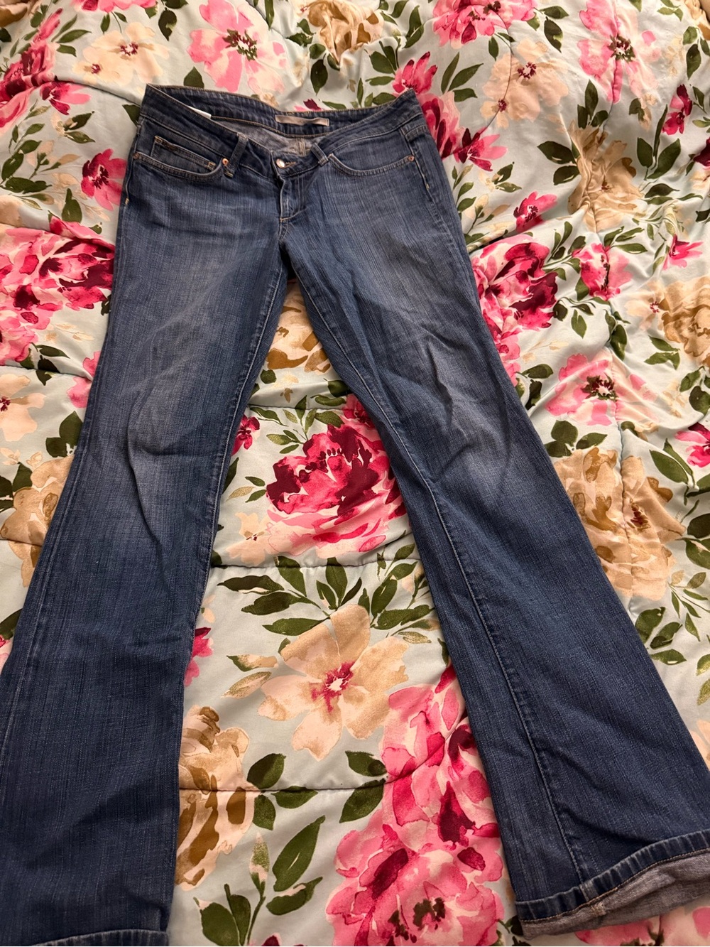 Joe's Jeans Bootcut Jeans in Medium Blue Wash